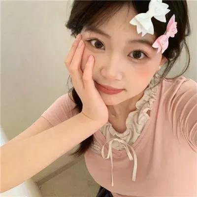 我住在凡尔赛的日子电影海报
